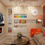 sala com livros coloridos
