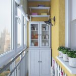 armoire sur le balcon