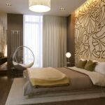 langsir ke dinding kuning air di bilik tidur