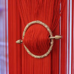 rideaux de types de couleur rouge