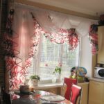 cortinas para la cocina rosa con volantes