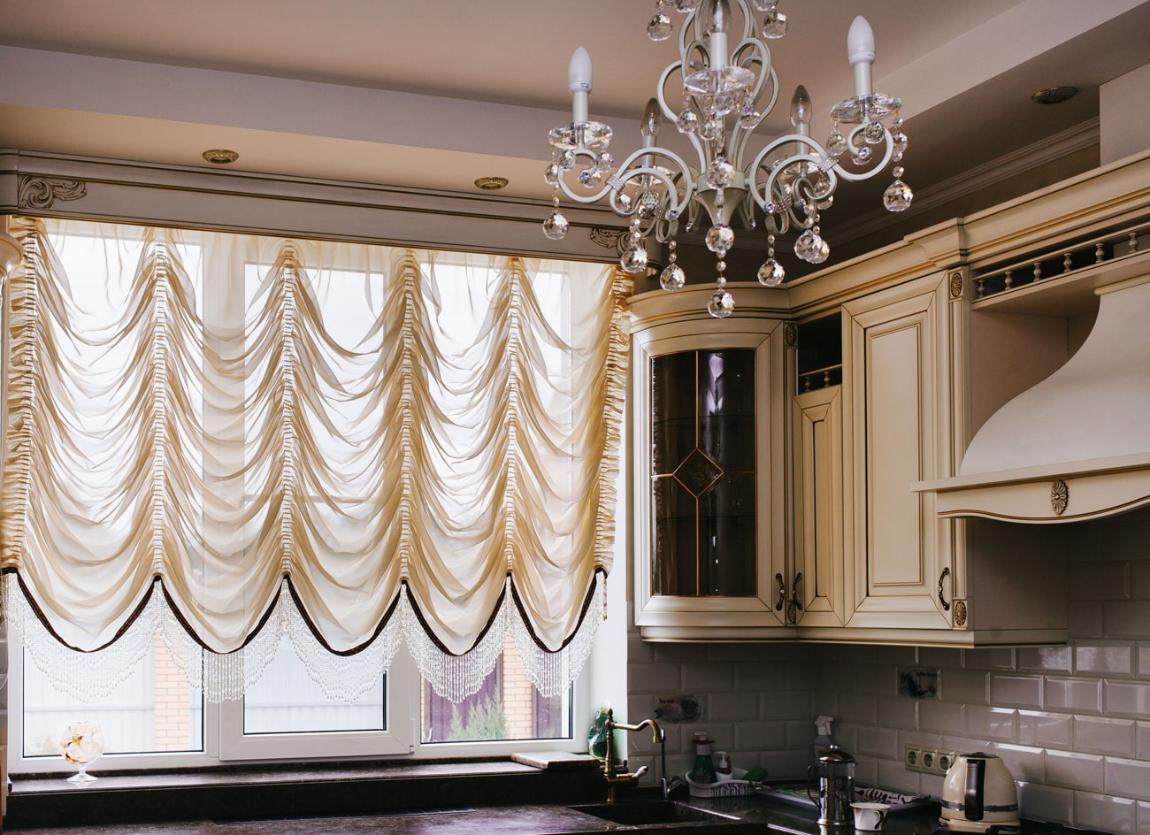 Cortinas francesas para la cocina.