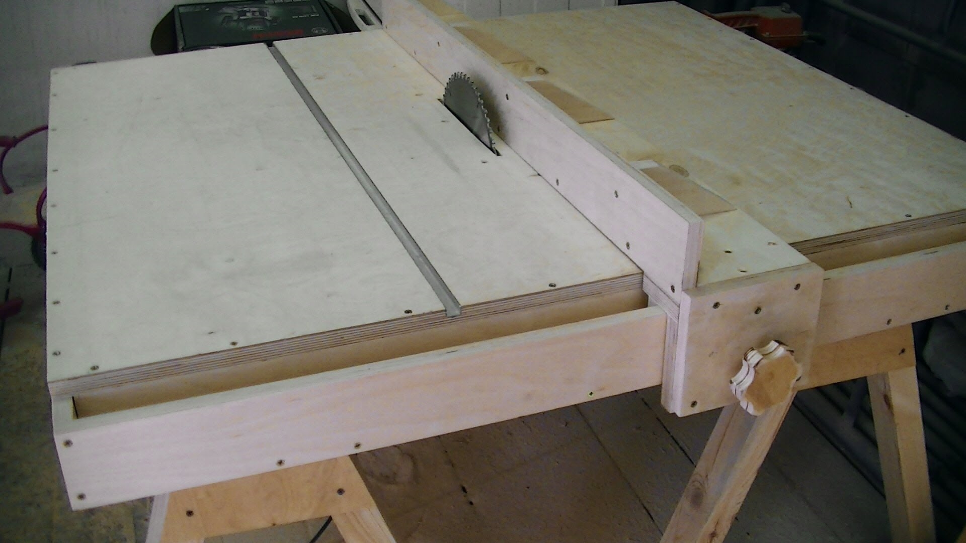 idées de table de scie circulaire