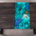 photo de décoration de table en résine époxy