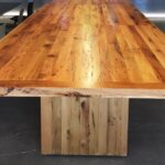 décoration photo de table en bois massif