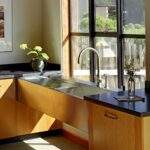plan de travail de cuisine avec meuble