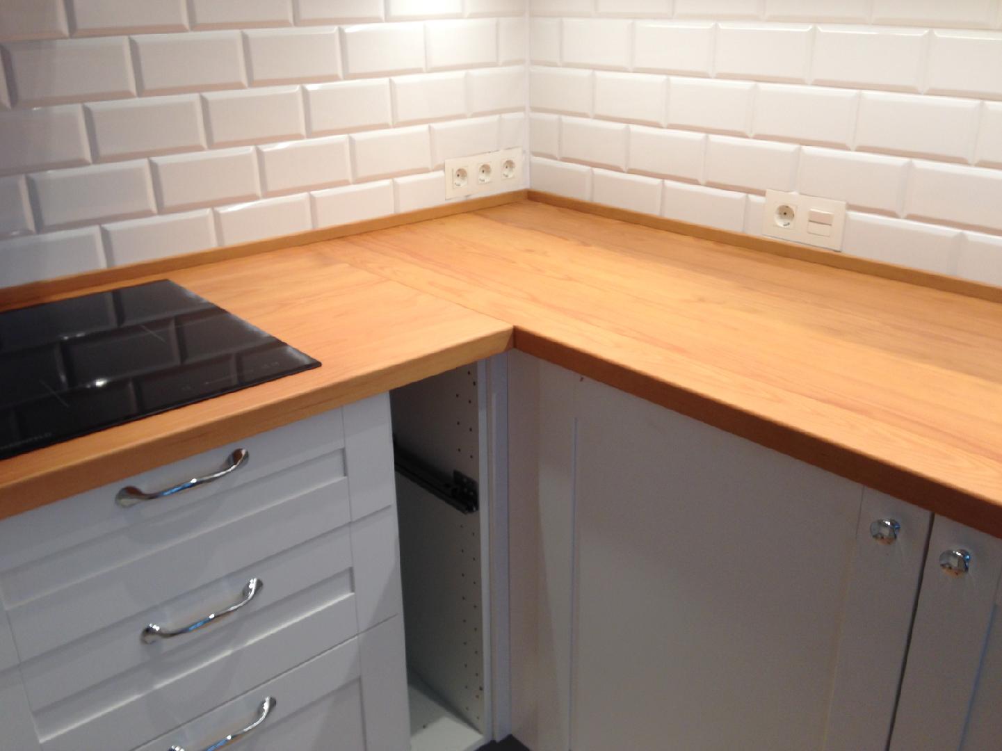 photo de joint de plan de travail de cuisine