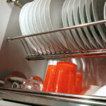 Idée de décoration d'armoires de cuisine pour sèche-linge