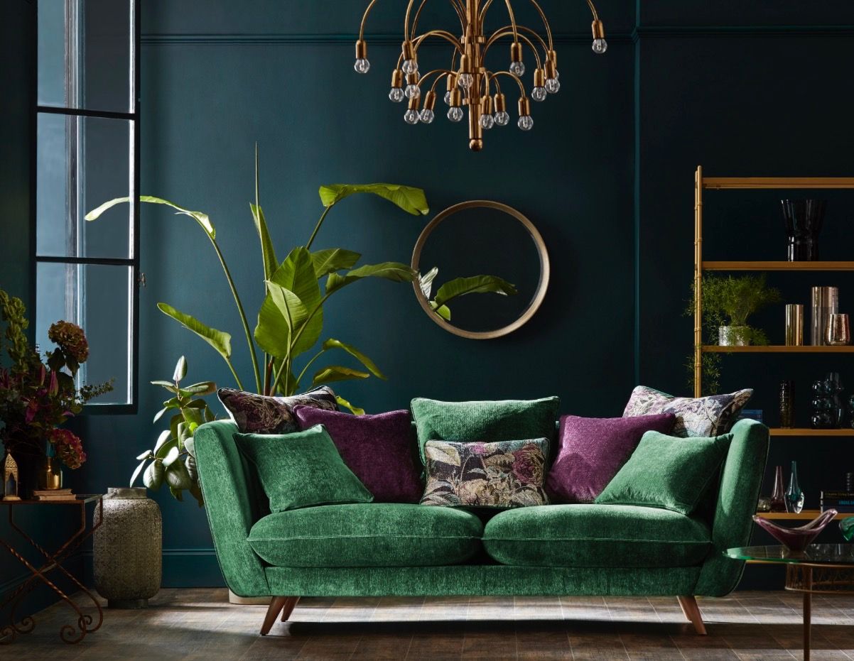 décoration de canapé vert foncé