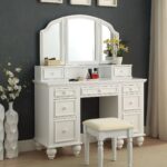 coiffeuse avec grand miroir