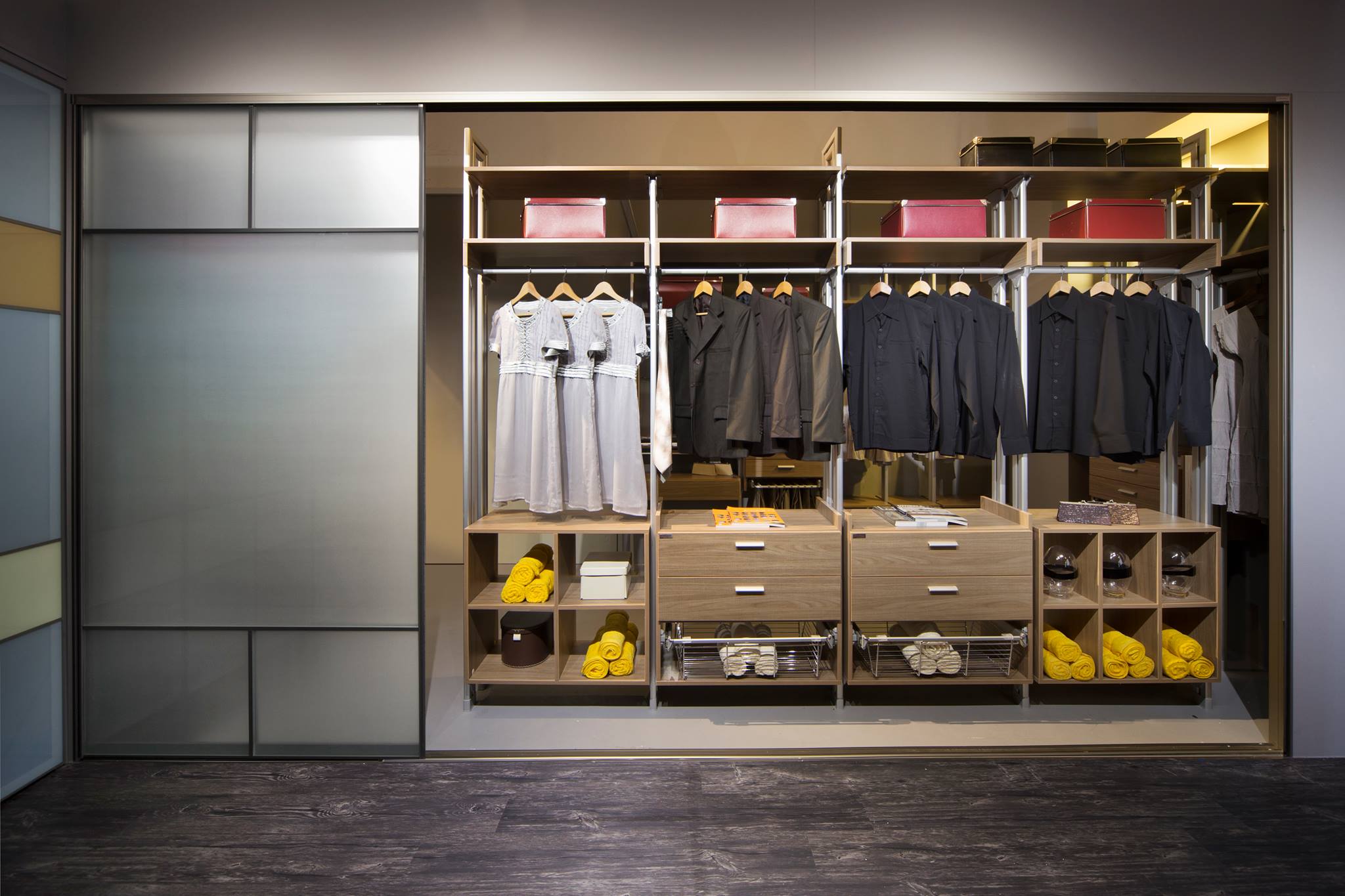storage of household appliances in the closet