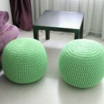 pouf in maglia verde chiaro