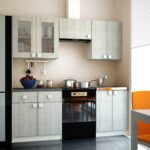 une place pour un réfrigérateur dans la cuisine
