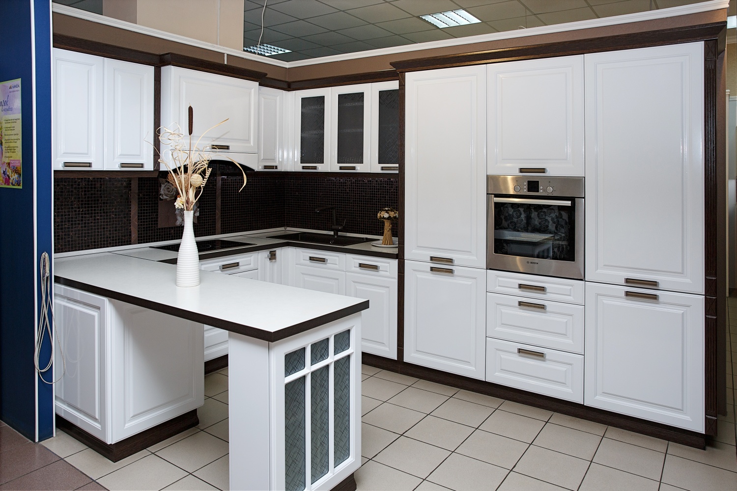hauteur du plateau de table standard
