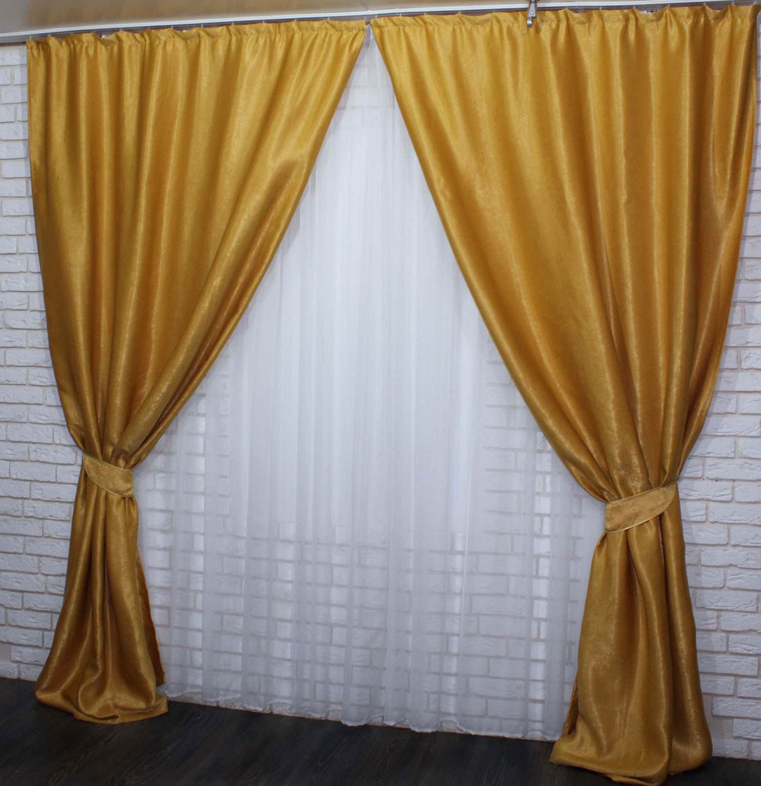 boutique de rideaux d'or