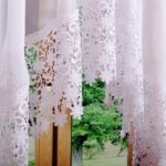 renda pada langsir melengkung