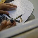découper un gabarit de lambrequin