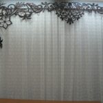 lambrequin ajouré sur tulle