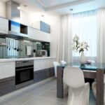 tende bianche nella cucina high-tech