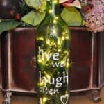 décor de bouteille avec inscription