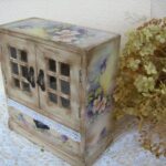 scaffale decoupage
