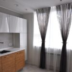 longs rideaux pour la cuisine avec boucles