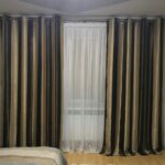 rideaux de calicot grossier marron