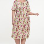 robe de calicot dans une fleur