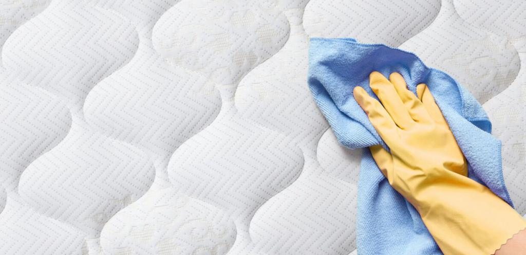 comment enlever le sang d'un matelas
