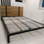 cama com opções de ripas