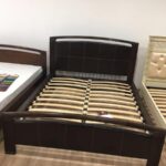 cama com ripas foto espécies