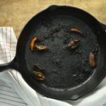 suie dans la casserole nettoyage