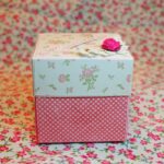 Conception de photo de boîte cadeau bricolage