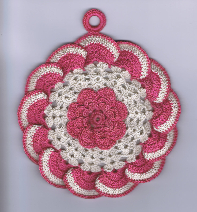 stand for hot crochet rose