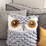 oreiller hibou en relief