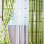 bande de rideaux verts