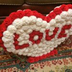 coeur volumineux de roses