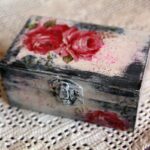 boite shabby chic avec deux roses