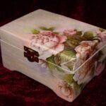 boite shabby chic avec des roses