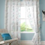 tule tot blauw behang