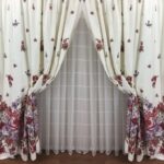 perdele provence cu flori de visiniu