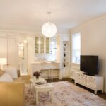 rideaux dans la cuisine-salon blanc