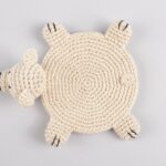knitted stand for hot photo design