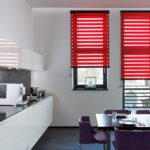 jaloezieën rood