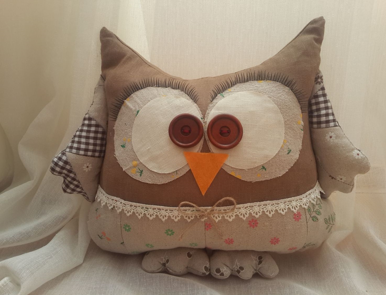 oreiller hibou décoratif
