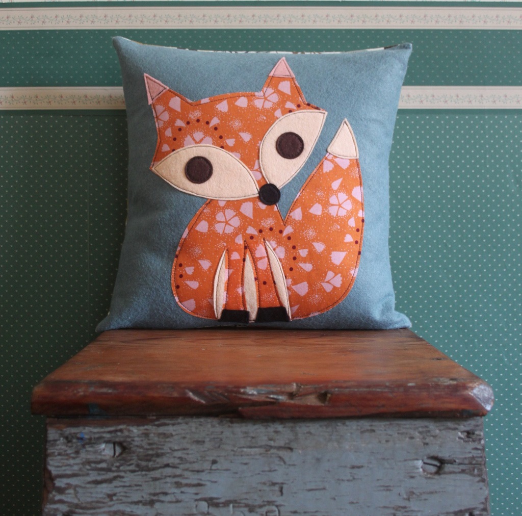 applique de coussin en couches