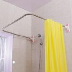 tringle à rideau pour l'intérieur de la salle de bain