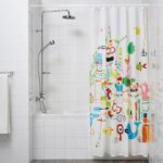 conception de tringle à rideau de salle de bain