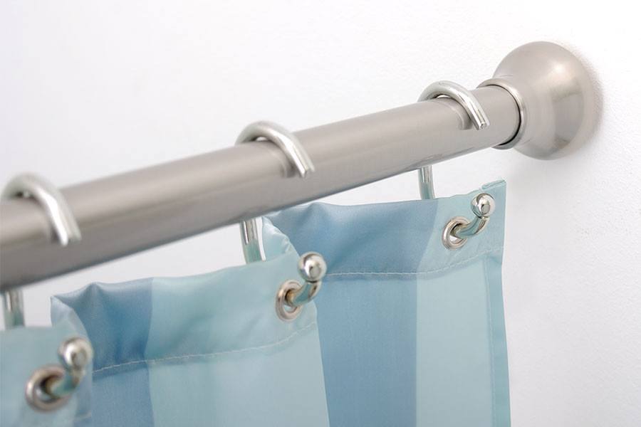 tringle à rideau de salle de bain