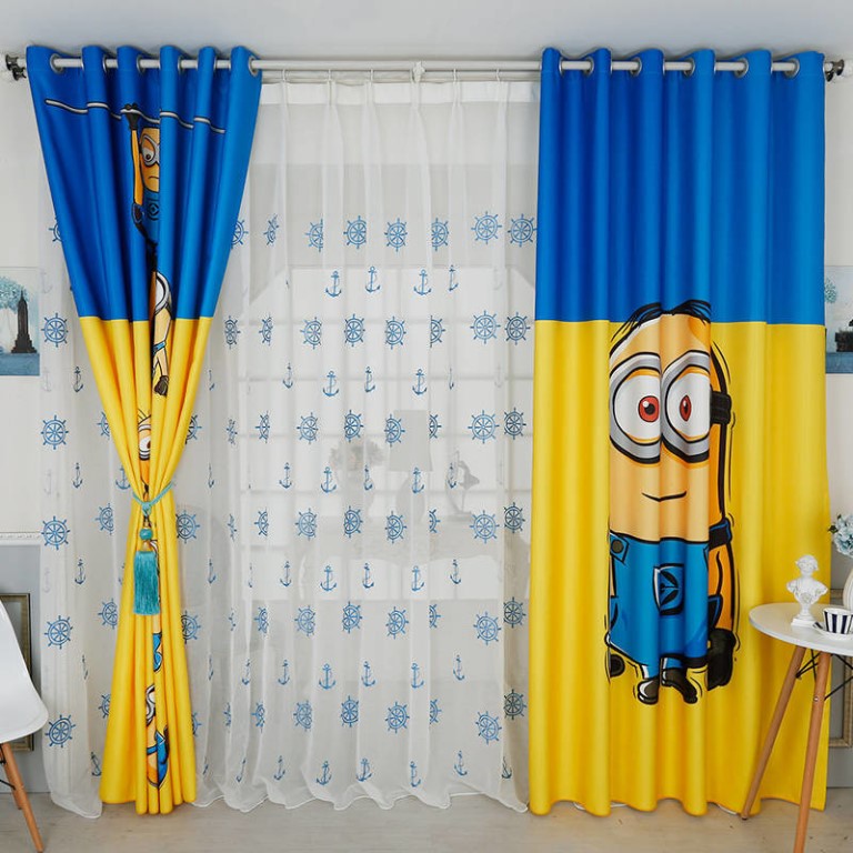 perdele cu minion